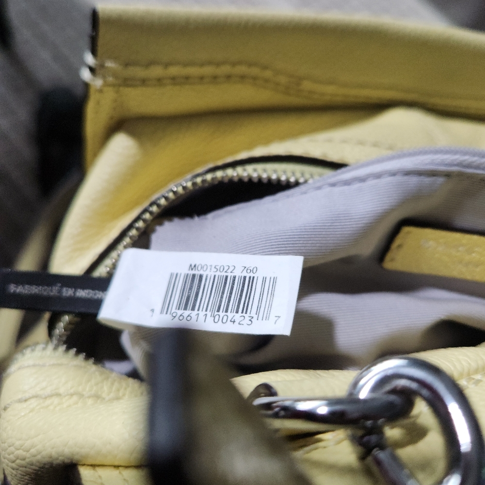 Marc Jacobs French Vanilla Crossbody/ Satchel Cruiser Bag - Picture 12 of 12